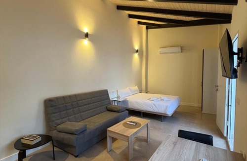 Distrito Centro Apartment | La Corte de Isabel