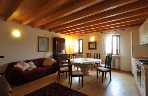 Pesina Spezie Apartment | La Corte dei Limoni