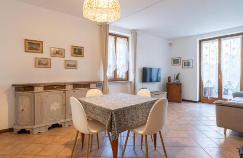 Cremeno Apartment | La Corte della Fontana