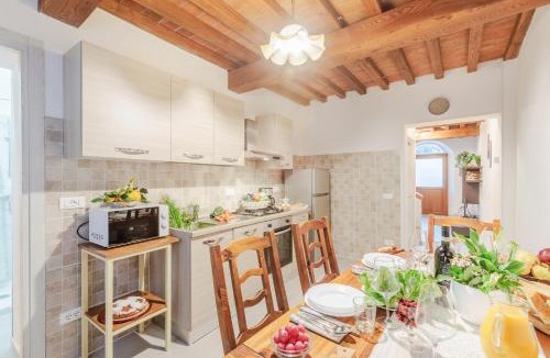 Vicopisano House | La Corte