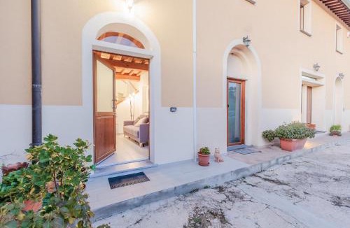 Vicopisano House | La Corte