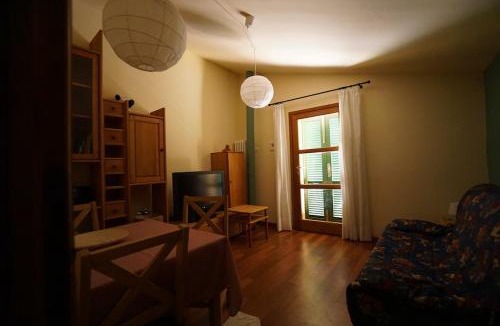 Vinci Apartment | La Costareccia