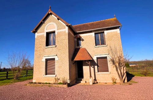Sainte-Trinite-des-Monts Villa | La Cour au Roi Villa de Caractère
