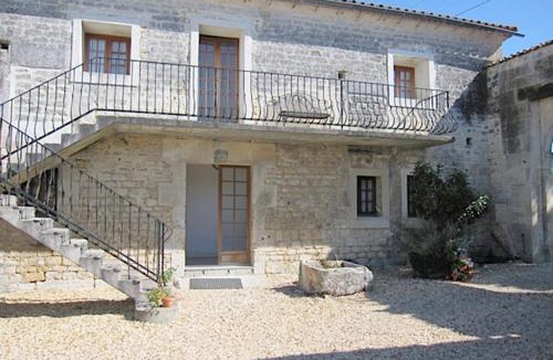 Mainxe Bed & Breakfast | La Cour des Cloches