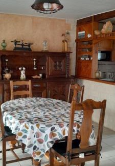 Charrin House | La crapaudiere