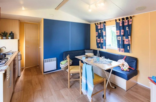 Berny Riviere House | La Croix du Vieux Pont campsite* - Mobil-home Classic 3 rooms 4 adults + 2 children