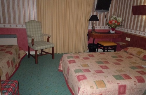 Montrichard Hotel | La Croix Blanche