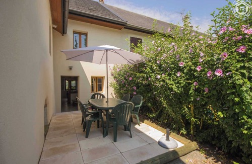 Saint-Girod House | LA CROUÊ - ENTRELACS - Gîte
