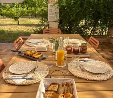 Saint-Paul-de-Fenouillet House | La Désirade Chambres d hôtes et Table gourmande