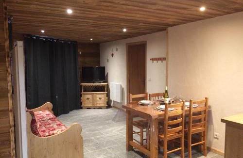 Bonneval-sur-Arc Apartment | La Datcha 2 - 4 personnes