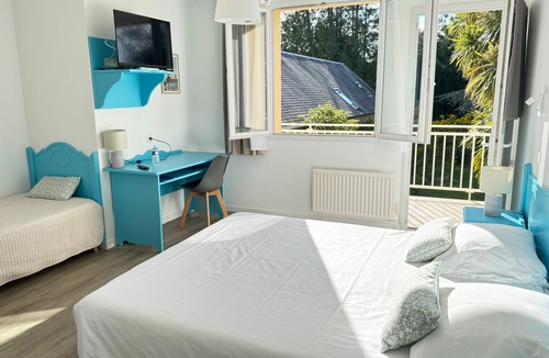 Quettehou Hotel | La Demeure Du Perron