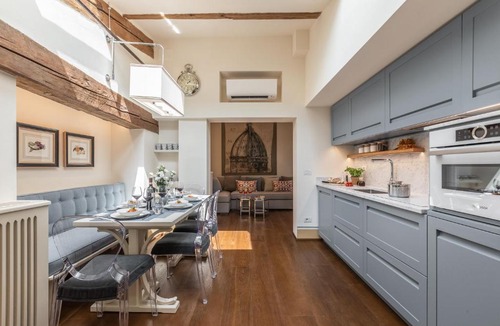 Santa Croce Apartment | La Dimora Nova Florence with Terrace