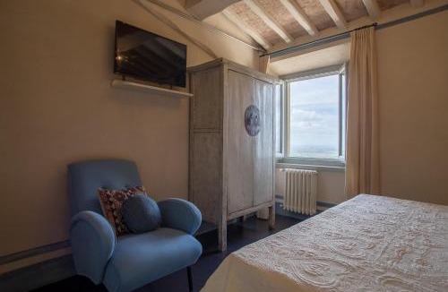 Giugnano Bed & Breakfast | La Dispensa-bio agriturismo