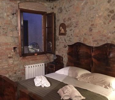 Montepescali Apartment | La Divina Dimora Il Castello degli Spiriti Magni