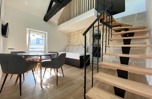 Saint-Serge Apartment | La Douce Angevine - Le Perroquet