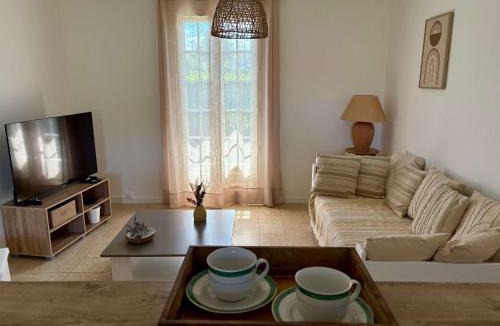 Talence House | La Douce Parenthèse