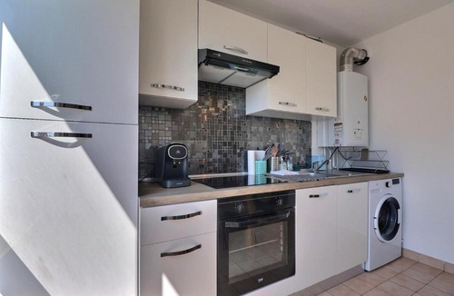 Croix Rousse Apartment | La Douce Parenthèse - Studio with garage - Lyon 4th