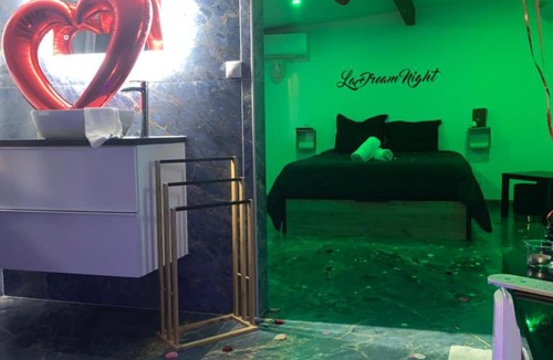 Pontault-Combault Apartment | La Dream Night