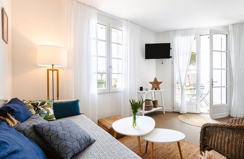 Rivedoux-Plage Apartment | La Dune, Rivedoux Beach House