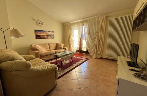 Langhirano Apartment | La Fabiola