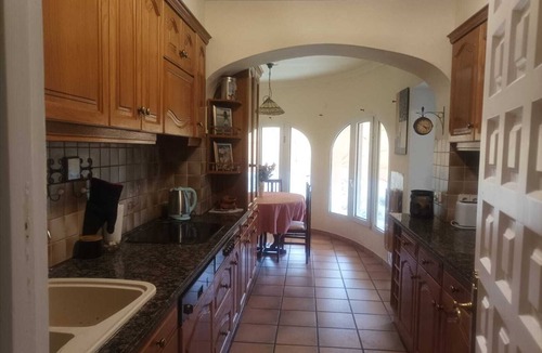 La Canuta Ski Chalet | "La Favorita: Mountain Serenity with Ocean Views".