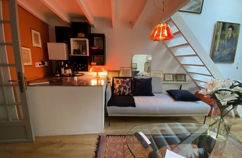 Vitrolles House | La Folle Maison de Serge !