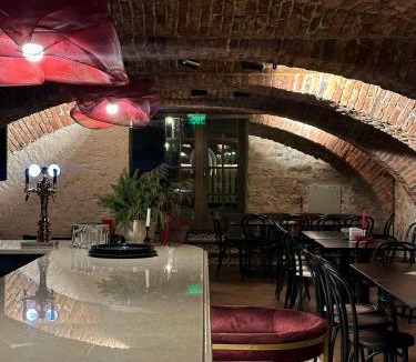 Hunedoara Hotel | La Fontaine