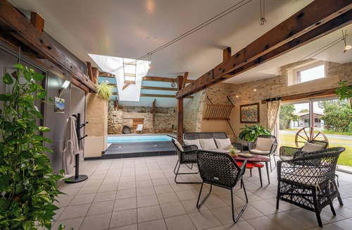 Saint-Christophe-du-Ligneron House | Large nature gite with indoor pool and fishing, charm and authenticity