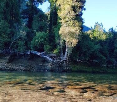 Los Ladrillos House | La Frontera Bed & Breakfast, Valle Cochamó