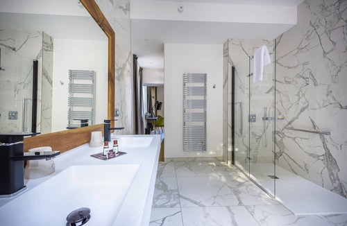 Saverne Hotel | La Garenne