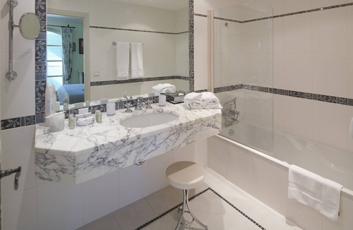 Saint-Paul-de-Vence Hotel | La Grande Bastide