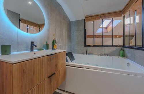 Voiron Apartment | La grande Sure & Spa