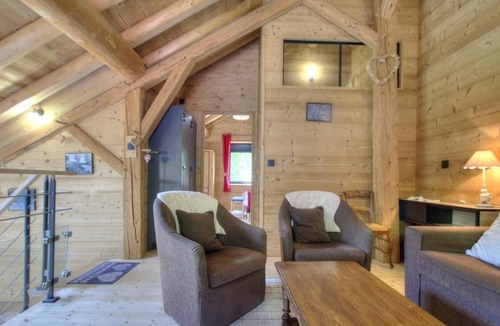 Chezery Forens House | La Grange de la Crête Beudron