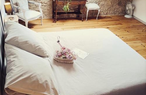 Nojals-et-Clotte House | La Grange des Anges