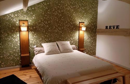 Nojals-et-Clotte House | La Grange des Anges