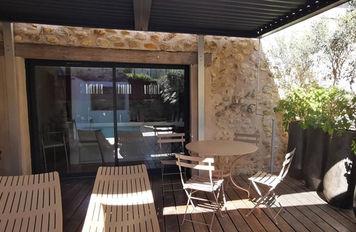 Vinsobres House | La Grange Dorée in the heart of Vinsobres with private swimming pool.