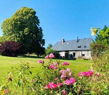 Le Mesnil-Simon House | La Grange du Tillieul - Haras de la varende