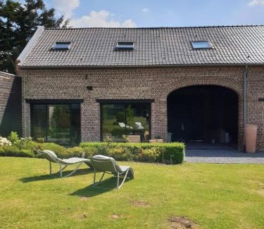 Maricourt Villa | La grange