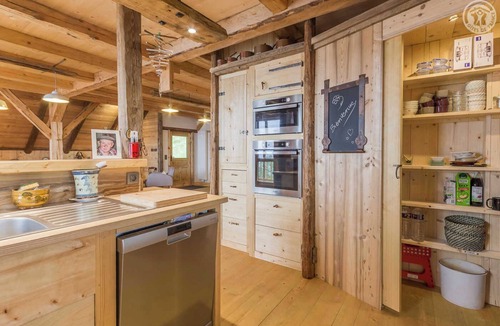 Queige House | LA GRANGETTE A SIMON