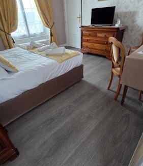 Saint-Vaast-la-Hougue Hotel | La Granitiere Maison de Charme