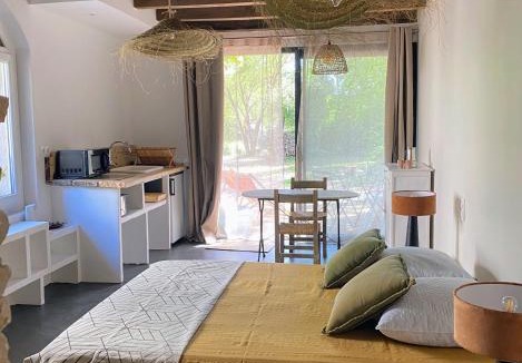 Quartier des Espesses Apartment | La Granja
