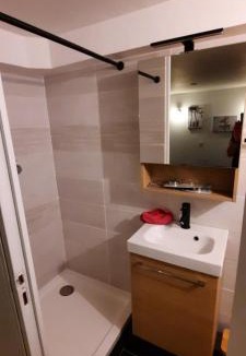 Villeveyrac Apartment | La Grenadieère