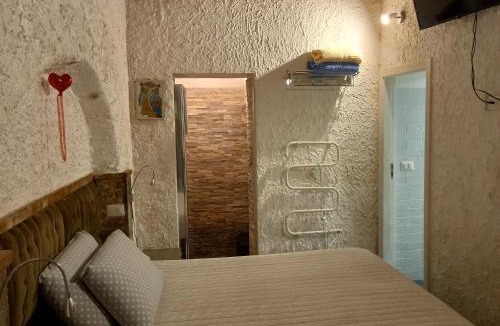 Quartieri Spagnoli House | La Grotta