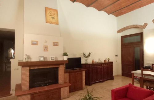 Pontassieve Apartment | LA GUELFA 64