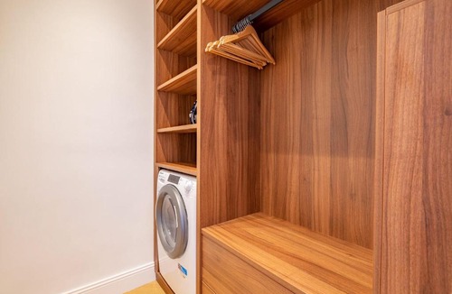 Cannes City Centre Apartment | La Guitare 24 - Nice studio in center of Cannes, just behind Grand Hotel