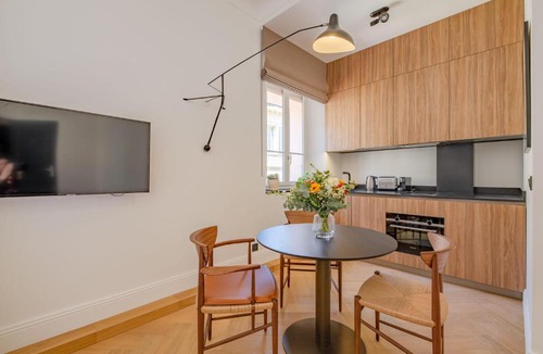 Cannes City Centre Apartment | La Guitare 24 - Nice studio in center of Cannes, just behind Grand Hotel