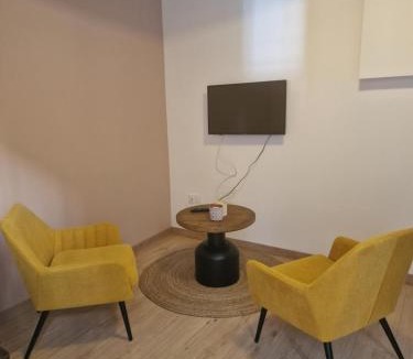 Givry Apartment | La Havane