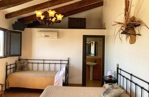 L'Aldea House | La iaia Merce