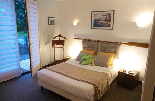 Pontorson Bed & Breakfast | La Jacotiere