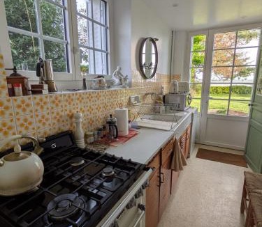 Vains House | La Jeannette